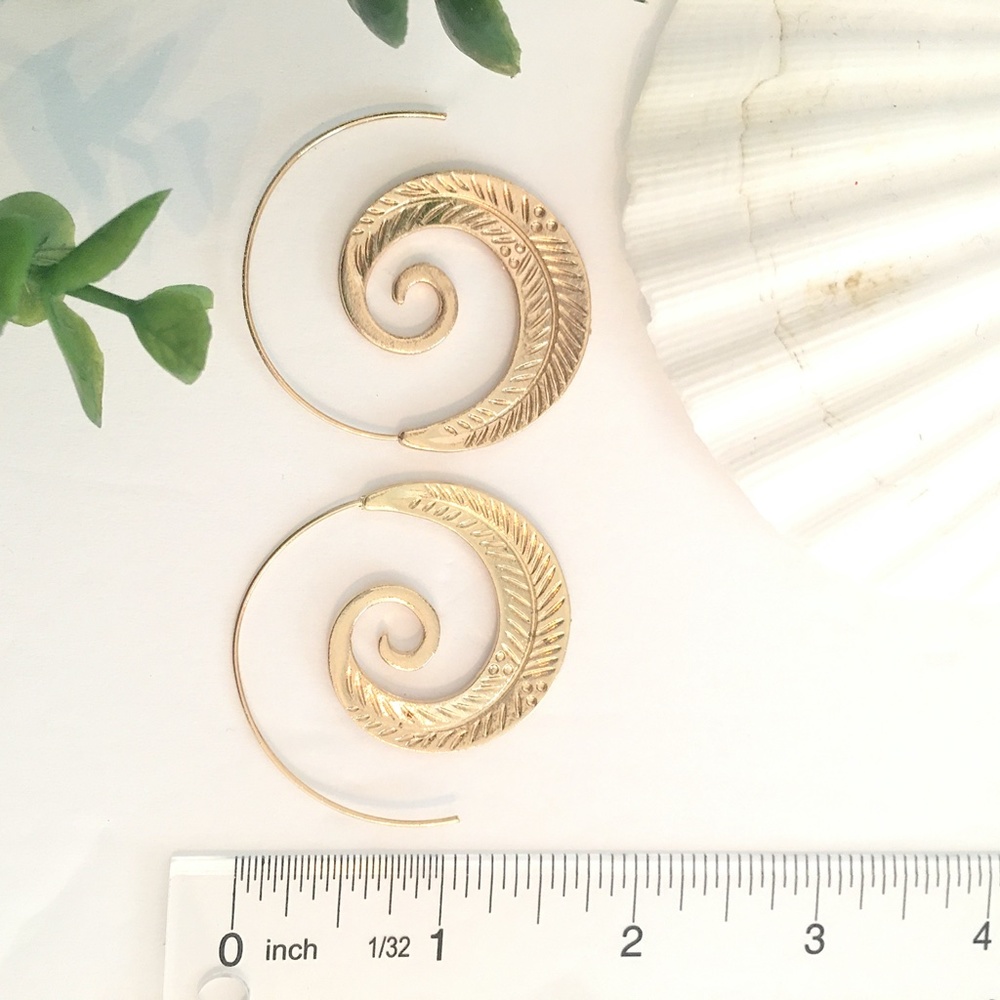Ethnic Bohemian Spiral Swirl Earrings - Picture 9 of 14